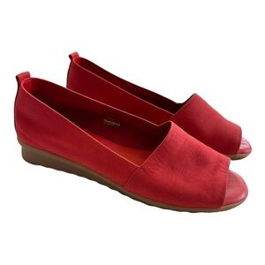 The Flexx Fantastic Wedge Pump in Fiery Red Nubuck Leather 7.5